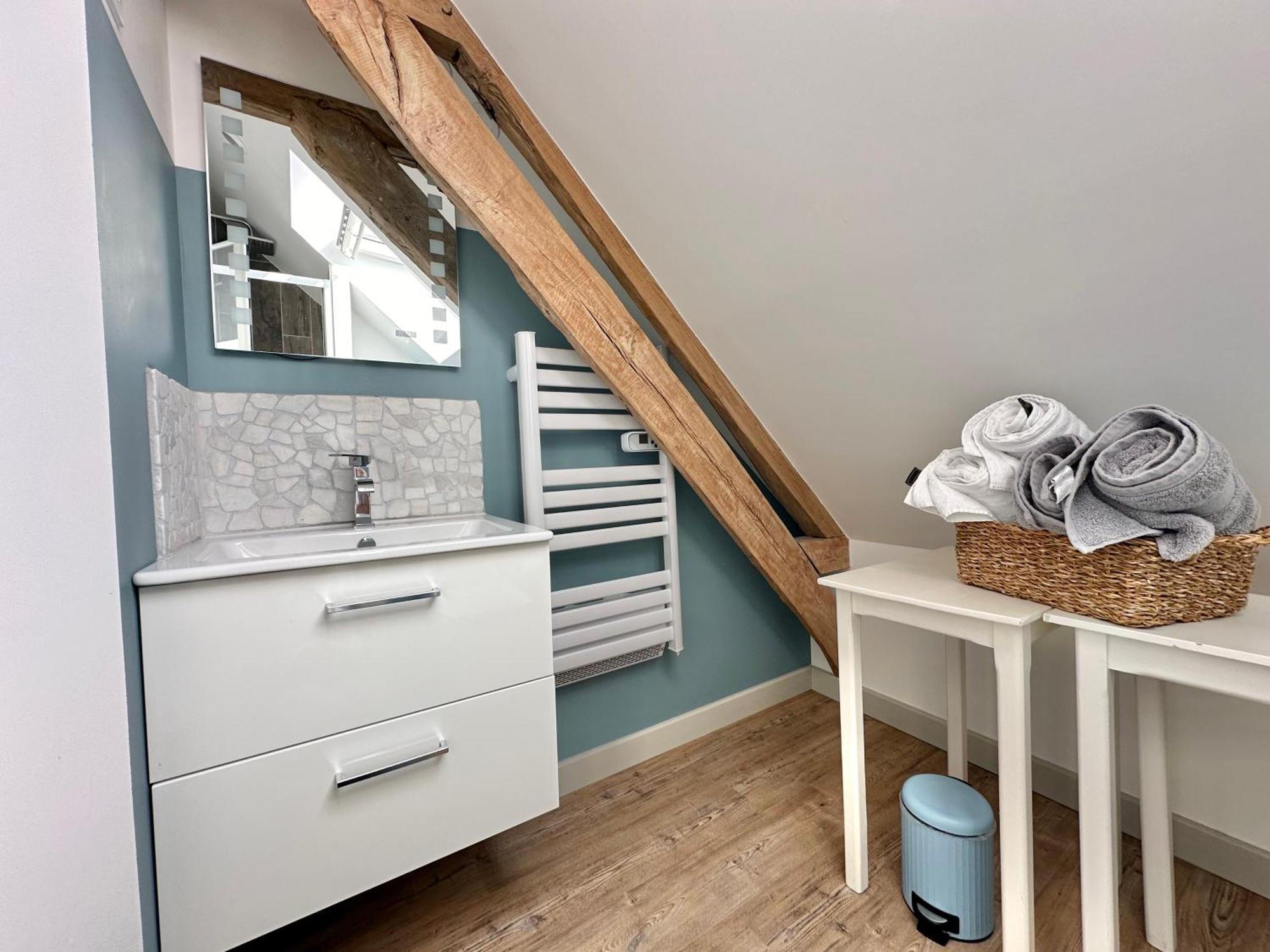 Maison - 2 - Terrasse - Babyfoot Verton
