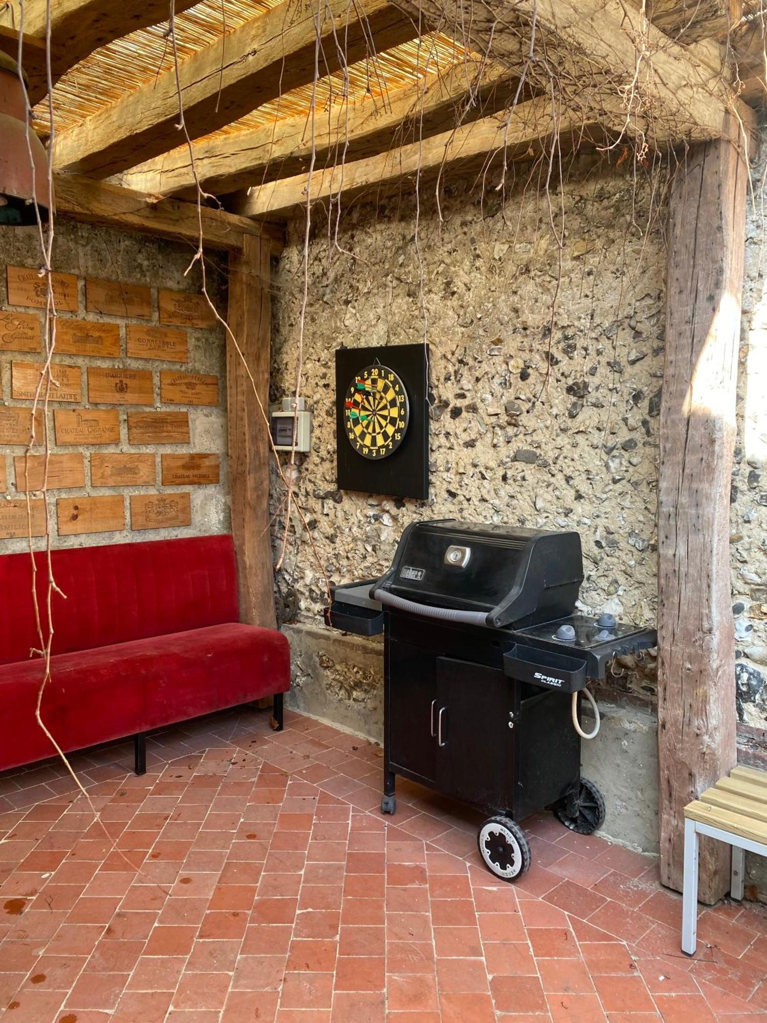 Maison - 2 - Terrasse - Babyfoot Verton