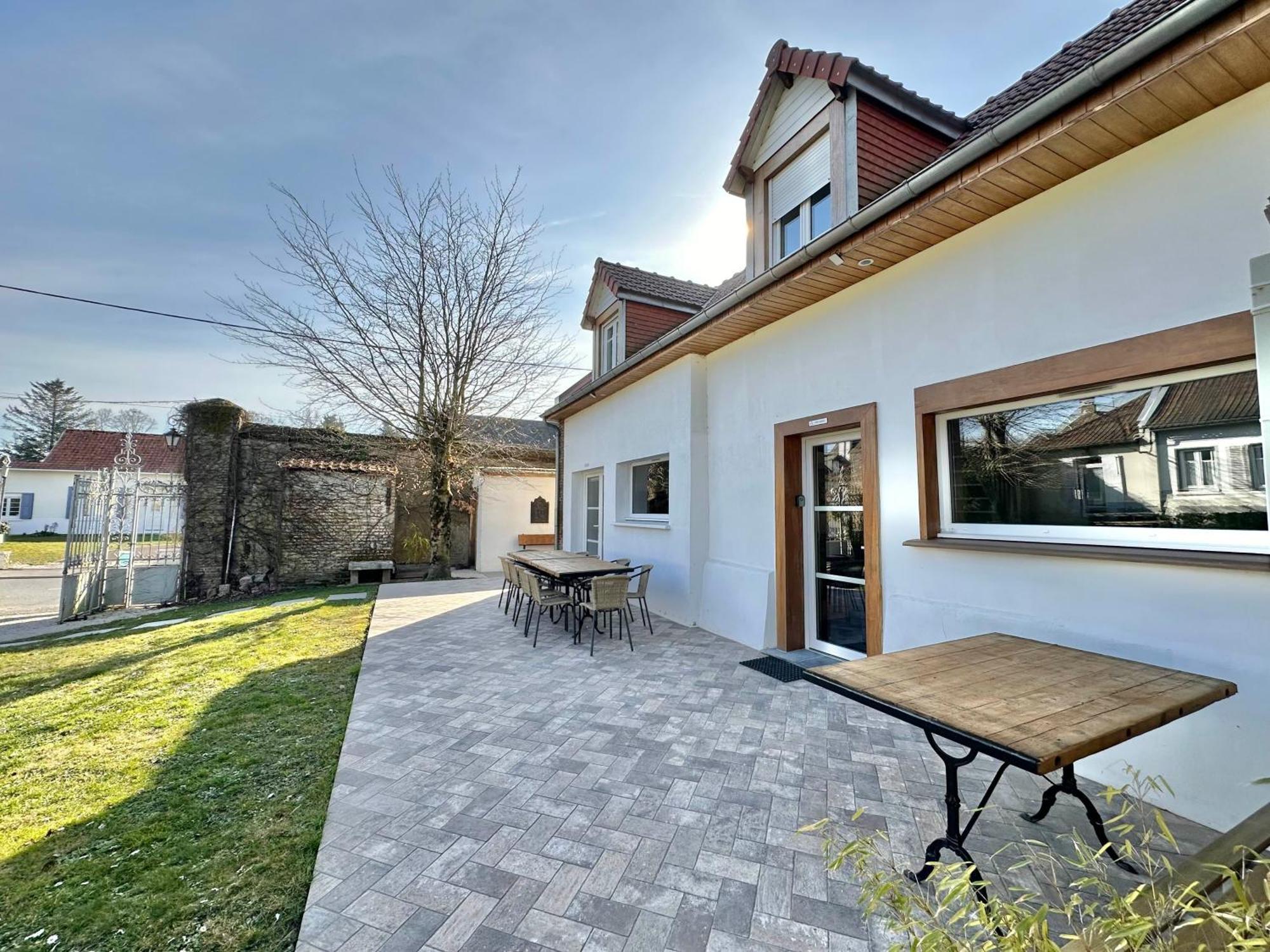 Maison - 2 - Terrasse - Babyfoot